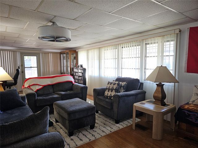 18675 US HIGHWAY 19 N 454, Clearwater, FL 33764