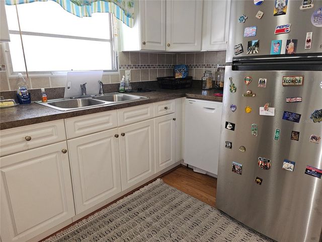 18675 US HIGHWAY 19 N 454, Clearwater, FL 33764