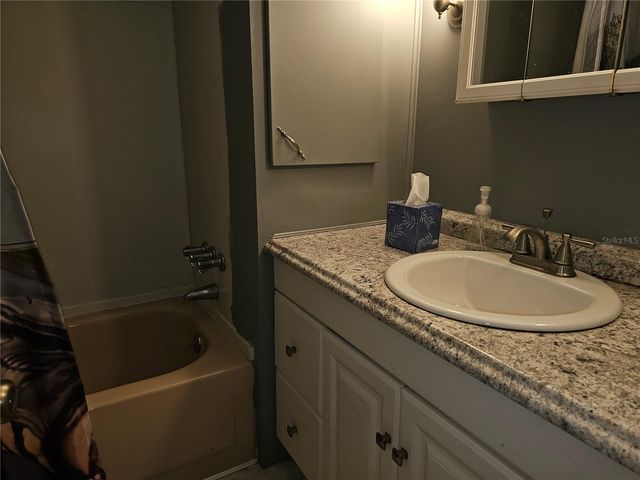 18675 US HIGHWAY 19 N 454, Clearwater, FL 33764