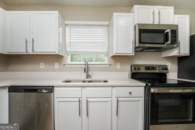 2941 Partin Place, Ellenwood, GA 30294