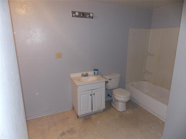 132 S Eden Street, Shawnee, OK 74801