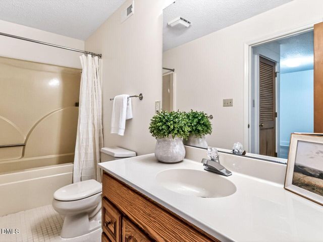 10101 Daviton Court, Raleigh, NC 27615