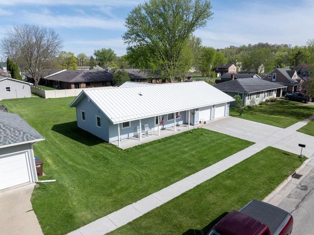 125 Clark STREET S, West Salem, WI 54669