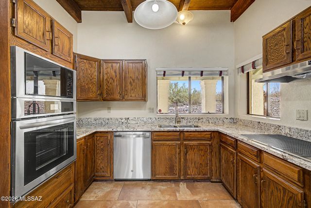 4943 E Calle Capistrano, Tucson, AZ 85718