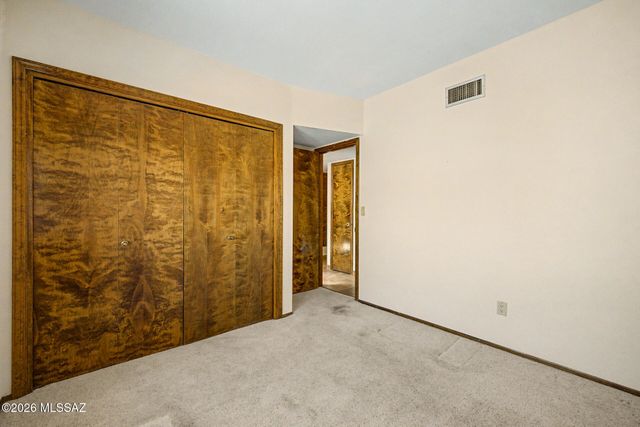 4943 E Calle Capistrano, Tucson, AZ 85718