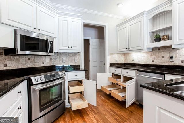 885 Rose Brook Drive, Lawrenceville, GA 30045