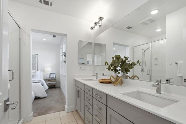 910 E Duane Avenue 5, Sunnyvale, CA 94085