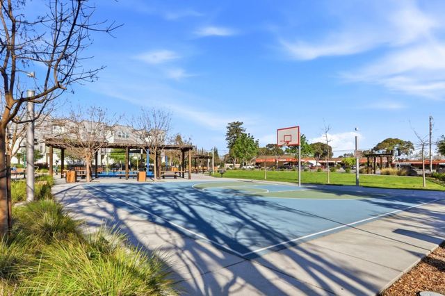 910 E Duane Avenue 5, Sunnyvale, CA 94085