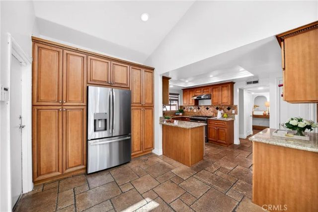 9440 Friendly Woods Lane, Whittier, CA 90605