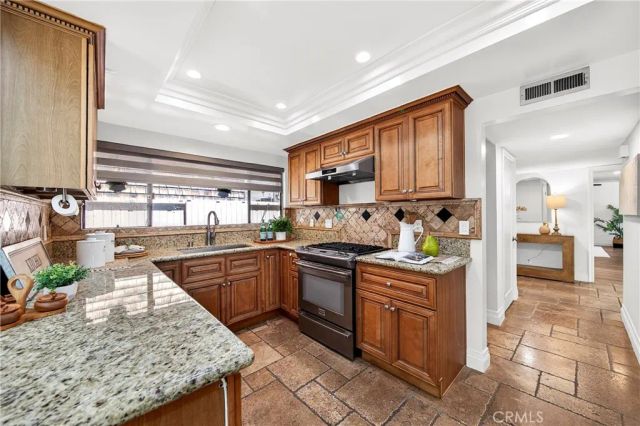 9440 Friendly Woods Lane, Whittier, CA 90605