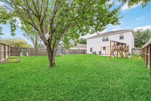 3810 Cloudbluff Lane, Richmond, TX 77469