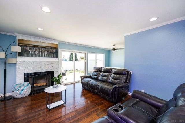 8301 Blossom Hill Dr, Lemon Grove, CA 91945