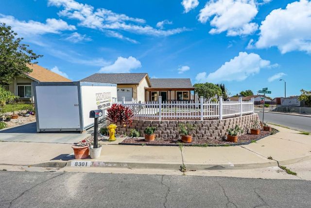 8301 Blossom Hill Dr, Lemon Grove, CA 91945