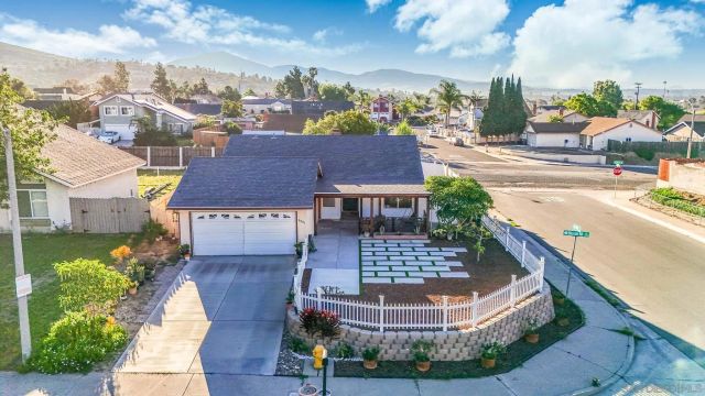 8301 Blossom Hill Dr, Lemon Grove, CA 91945