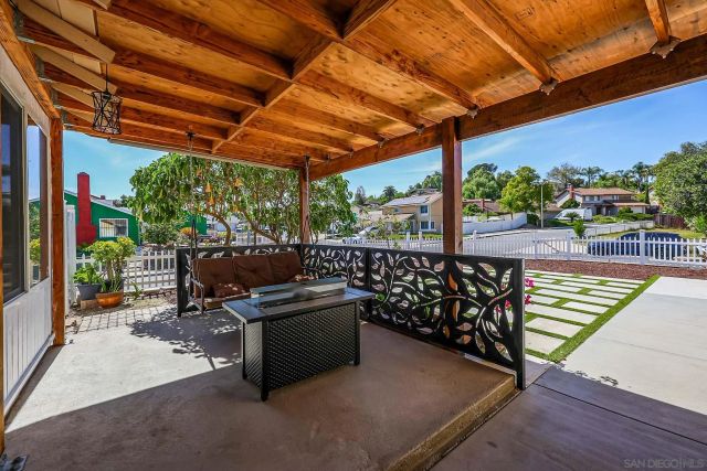 8301 Blossom Hill Dr, Lemon Grove, CA 91945