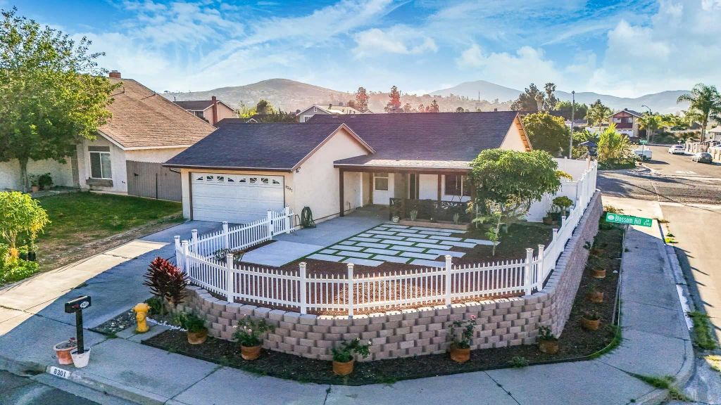 8301 Blossom Hill Dr, Lemon Grove, CA 91945