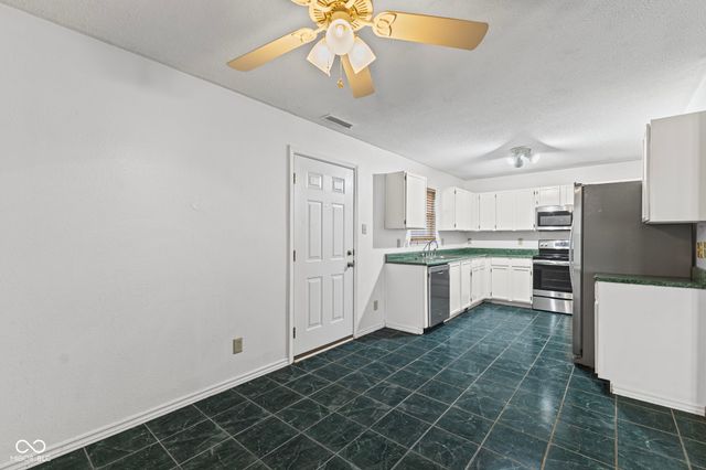 1254 Kenwood Drive, Greenwood, IN 46143