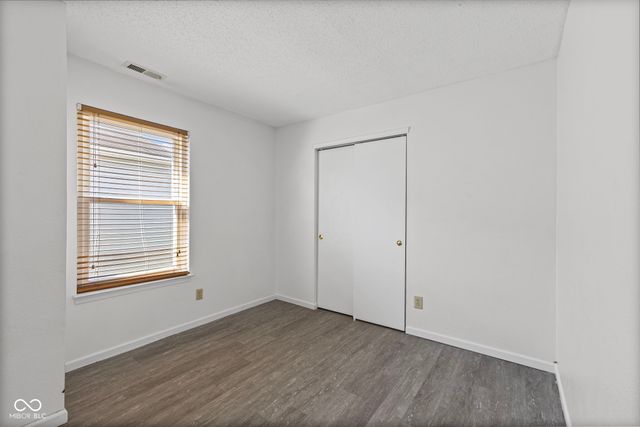 1254 Kenwood Drive, Greenwood, IN 46143