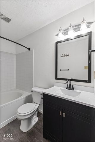 1254 Kenwood Drive, Greenwood, IN 46143
