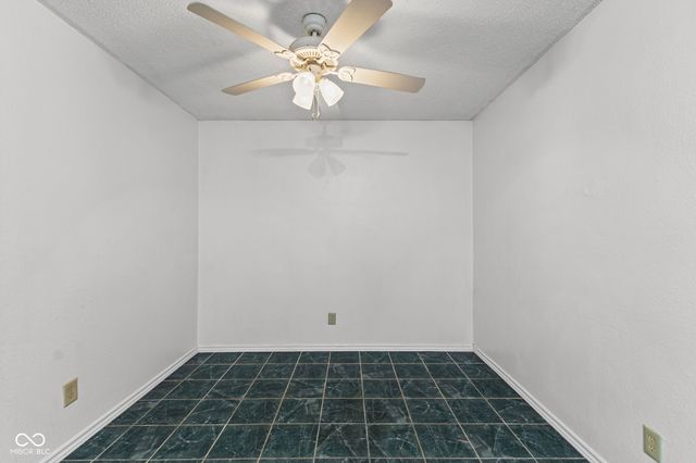 1254 Kenwood Drive, Greenwood, IN 46143