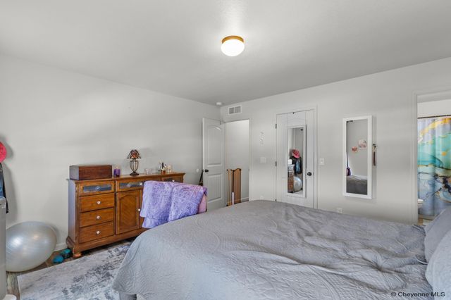 3808 SADDLE RIDGE TR, Cheyenne, WY 82001