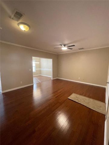 282 Village Drive, Loganville, GA 30052