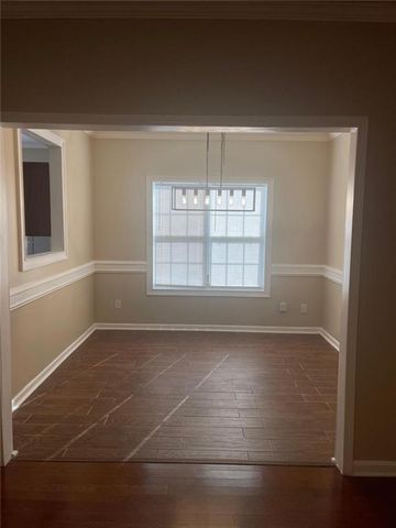 282 Village Drive, Loganville, GA 30052