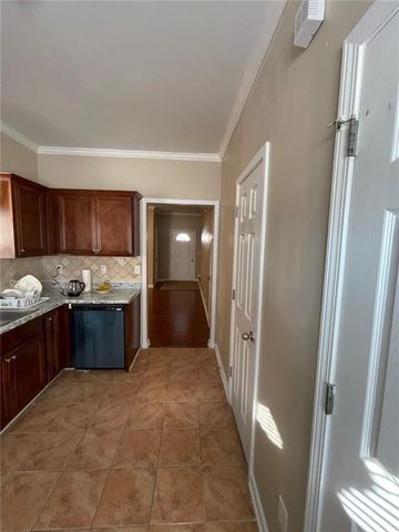 282 Village Drive, Loganville, GA 30052