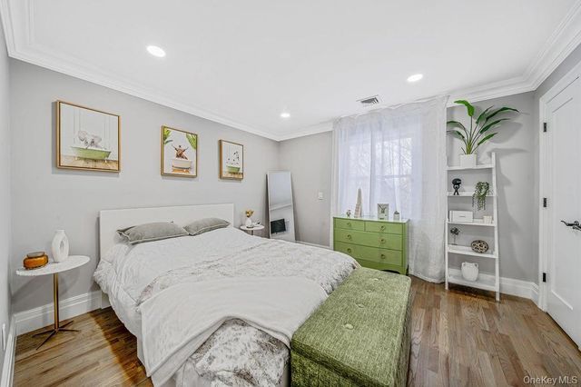 68 Fort Salonga Road, Northport, NY 11768