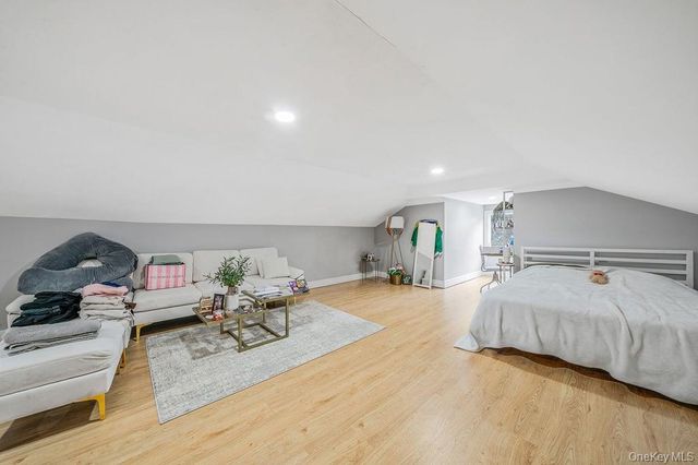 68 Fort Salonga Road, Northport, NY 11768