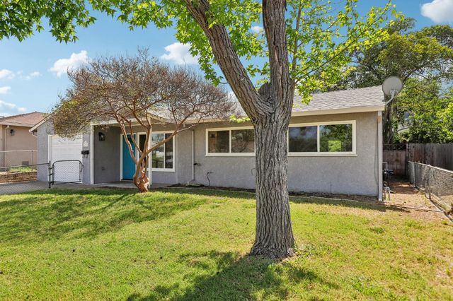 6072 Georgia Dr, North Highlands, CA 95660