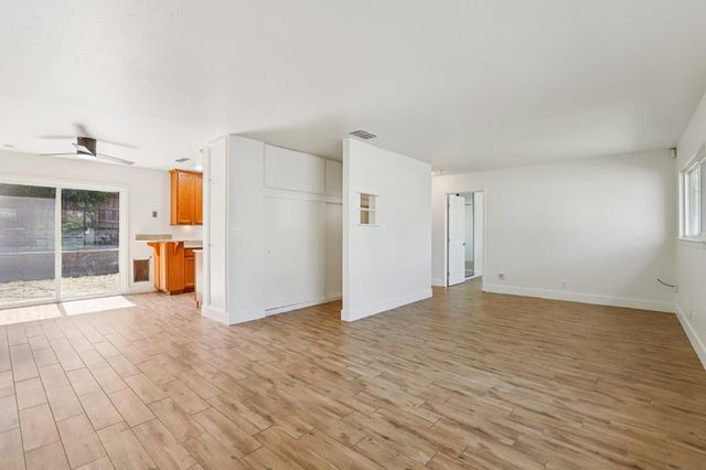 6072 Georgia Dr, North Highlands, CA 95660