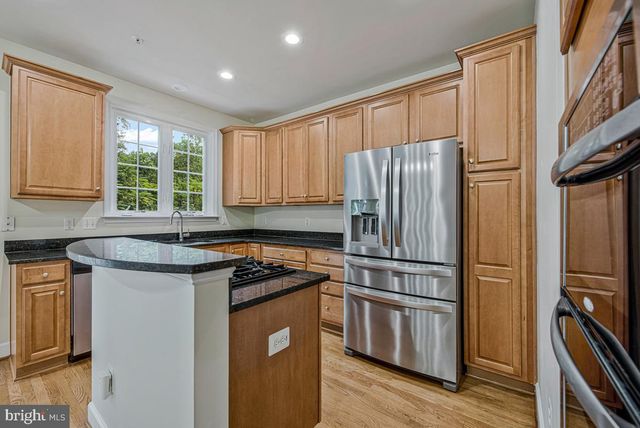 777 RAVEN AVE, Gaithersburg, MD 20877
