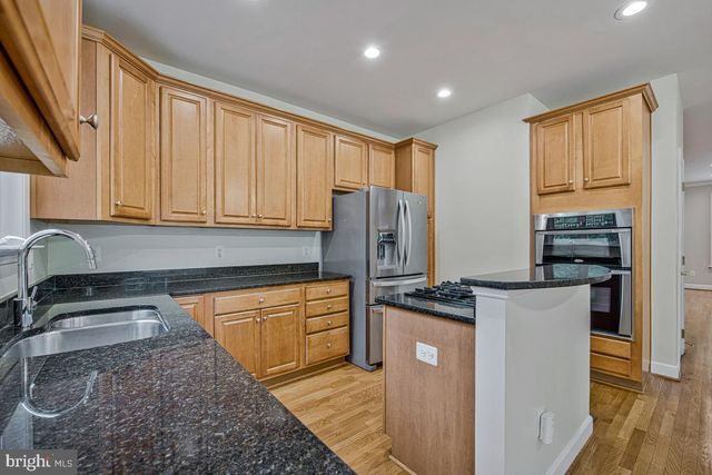 777 RAVEN AVE, Gaithersburg, MD 20877