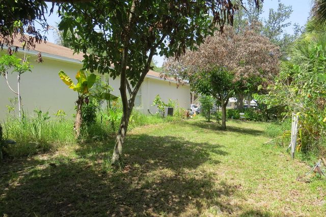 2282 SW Savona Boulevard, Port St. Lucie, FL 34953