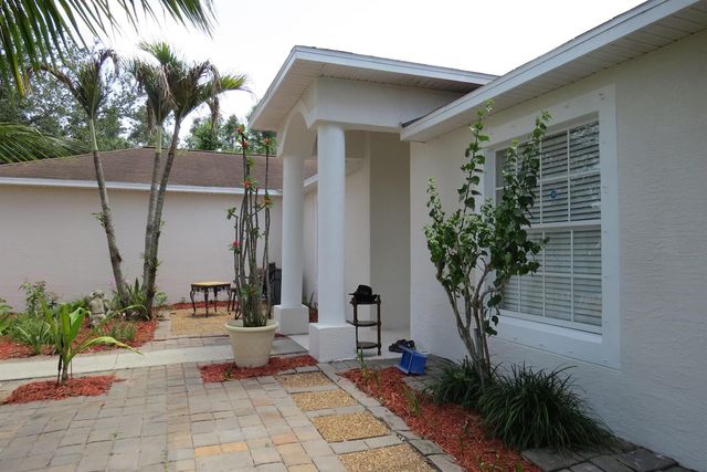 2282 SW Savona Boulevard, Port St. Lucie, FL 34953
