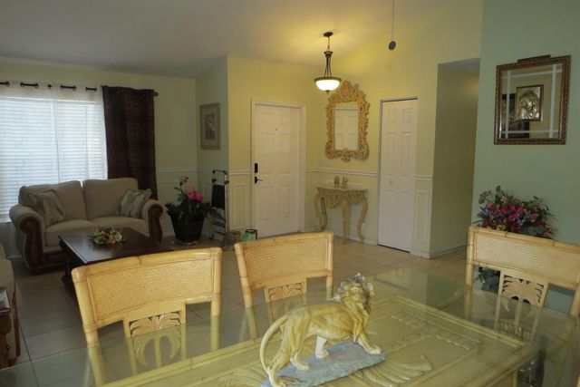 2282 SW Savona Boulevard, Port St. Lucie, FL 34953