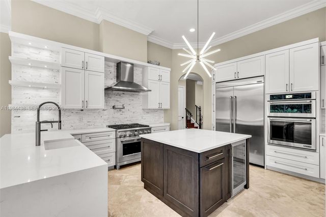 10291 Sweet Bay Street, Plantation, FL 33324