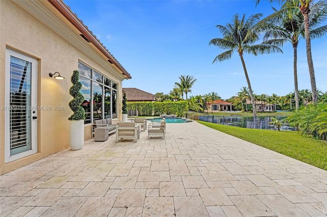 10291 Sweet Bay Street, Plantation, FL 33324