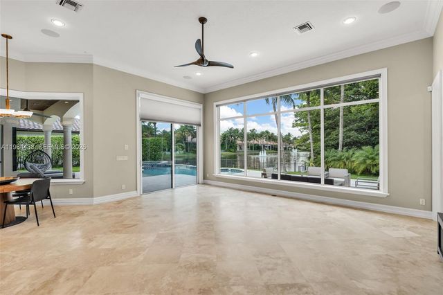 10291 Sweet Bay Street, Plantation, FL 33324