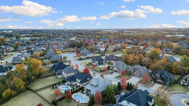 504 NE Green Creek Road, Bentonville, AR 72712