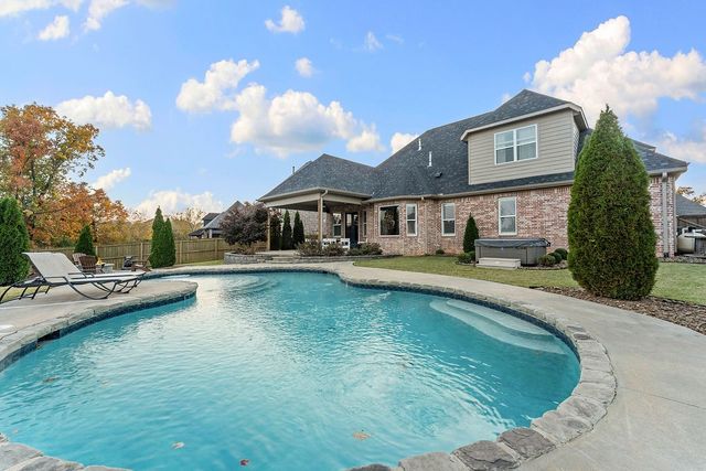 504 NE Green Creek Road, Bentonville, AR 72712