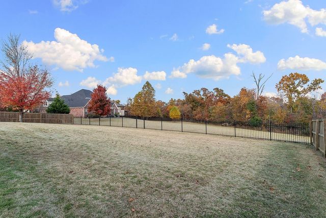 504 NE Green Creek Road, Bentonville, AR 72712