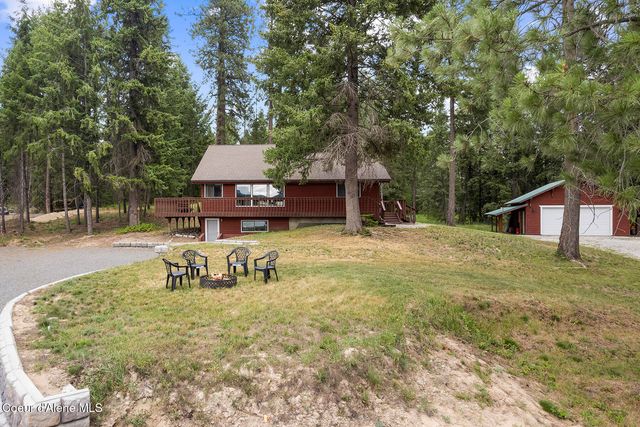 176 Swan Shores Dr, Sagle, ID 83860