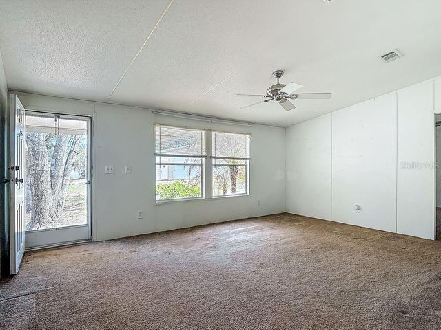 42316 POND VIEW LANE, Deland, FL 32720