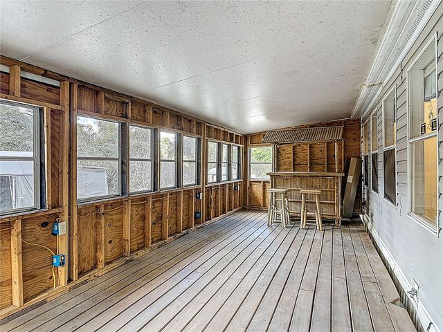 42316 POND VIEW LANE, Deland, FL 32720