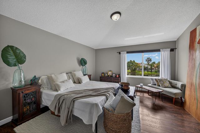 791 SW 191st Avenue, Pembroke Pines, FL 33029