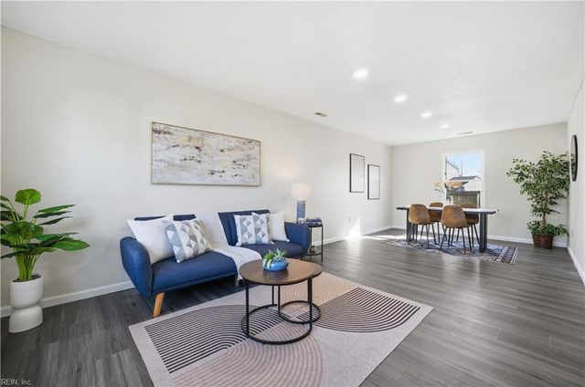 1712 Minnows CT, Virginia Beach, VA 23456