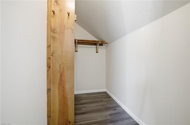 1712 Minnows CT, Virginia Beach, VA 23456