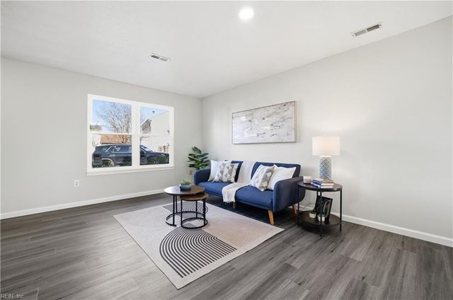 1712 Minnows CT, Virginia Beach, VA 23456